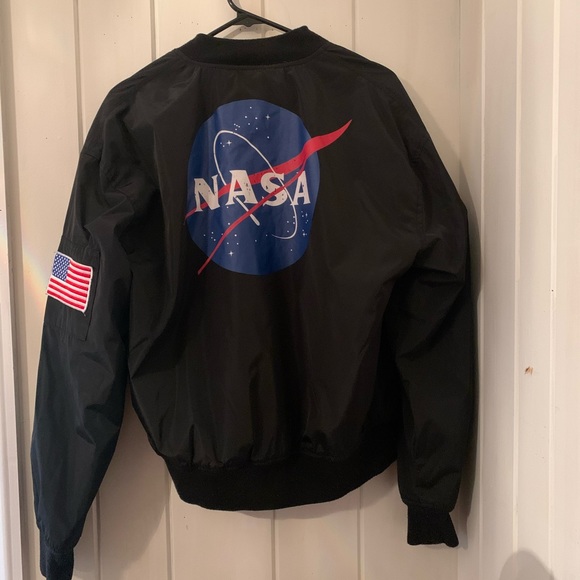 NASA puffer jacket - Picture 2 of 5